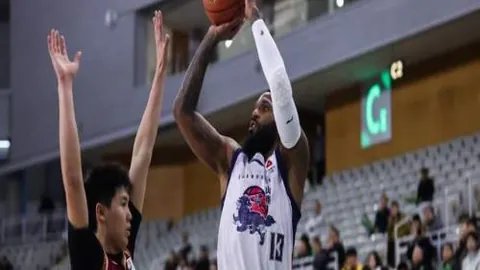 切尔西英联杯关键球员回归，利物浦迎考验